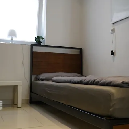 Apartment Mk 2 Wifi - Kostenlose Parkplaetze - In 5 Minuten In Der Stadt