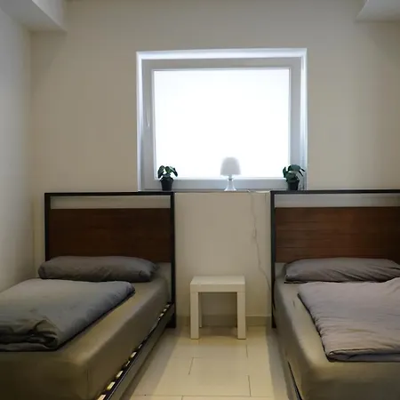 Mk 2 Wifi - Kostenlose Parkplaetze - In 5 Minuten In Der Stadt Apartamento *
